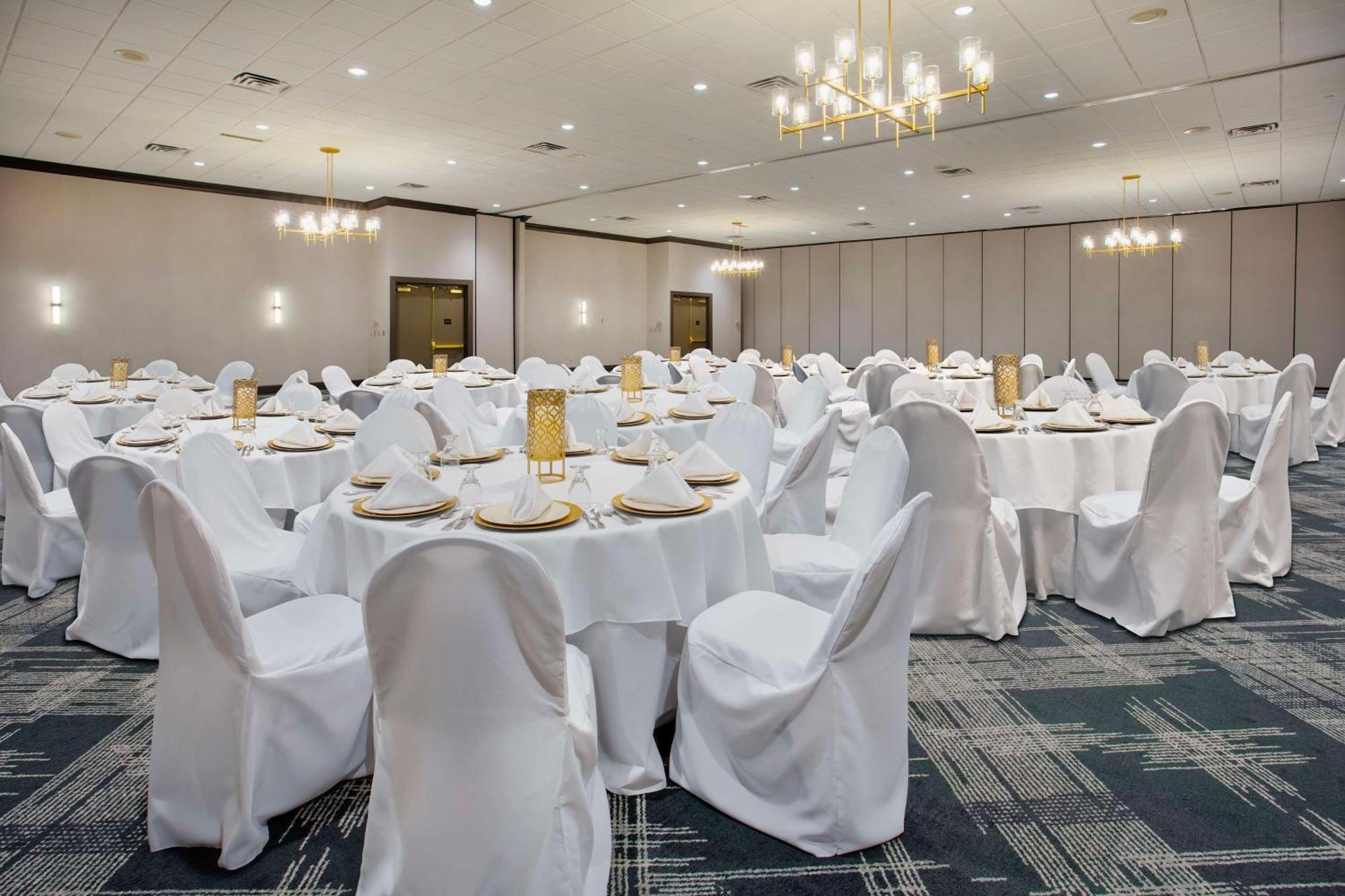 Doubletree By Hilton Lansing Hotel Kültér fotó