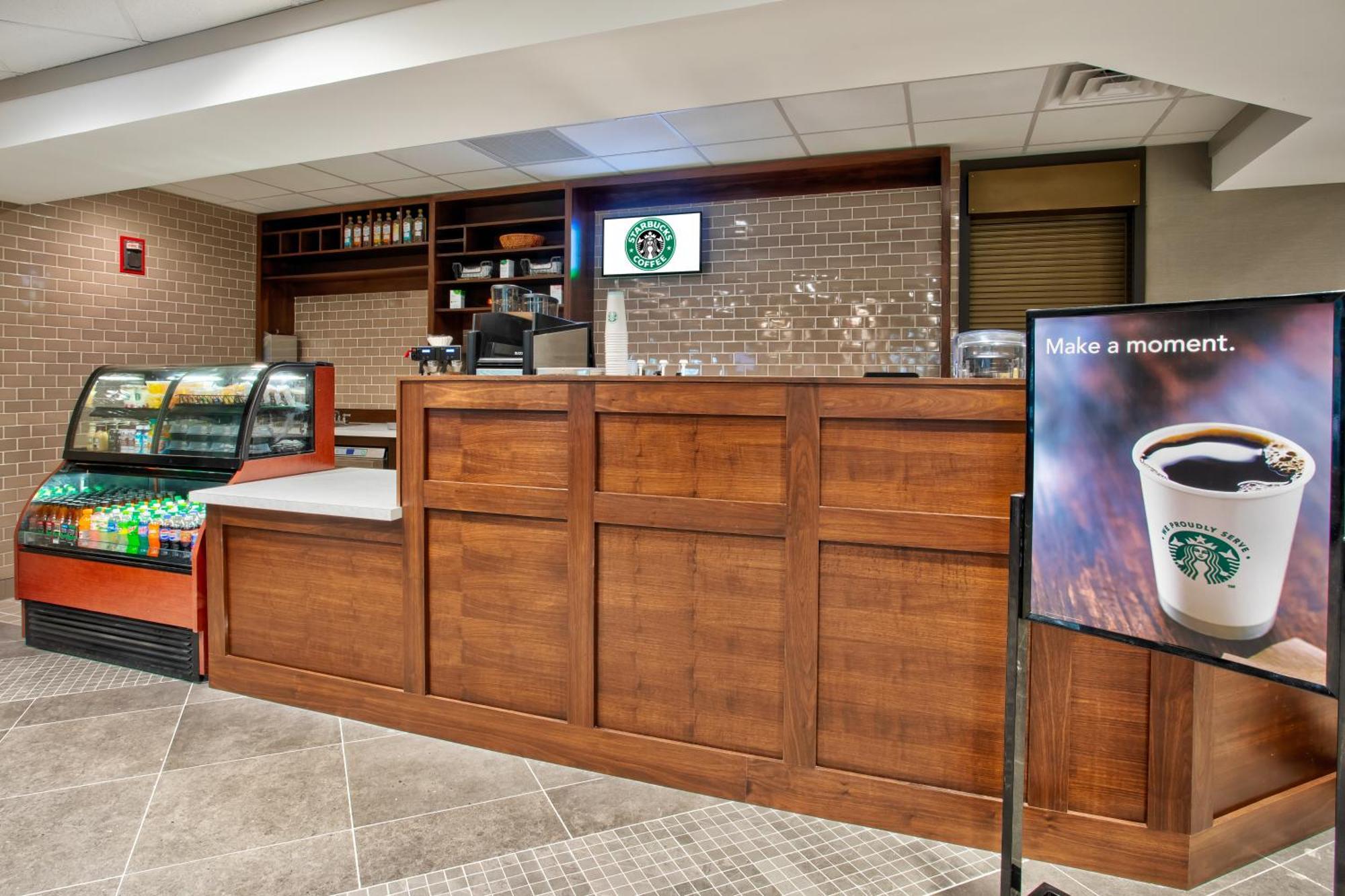 Doubletree By Hilton Lansing Hotel Kültér fotó