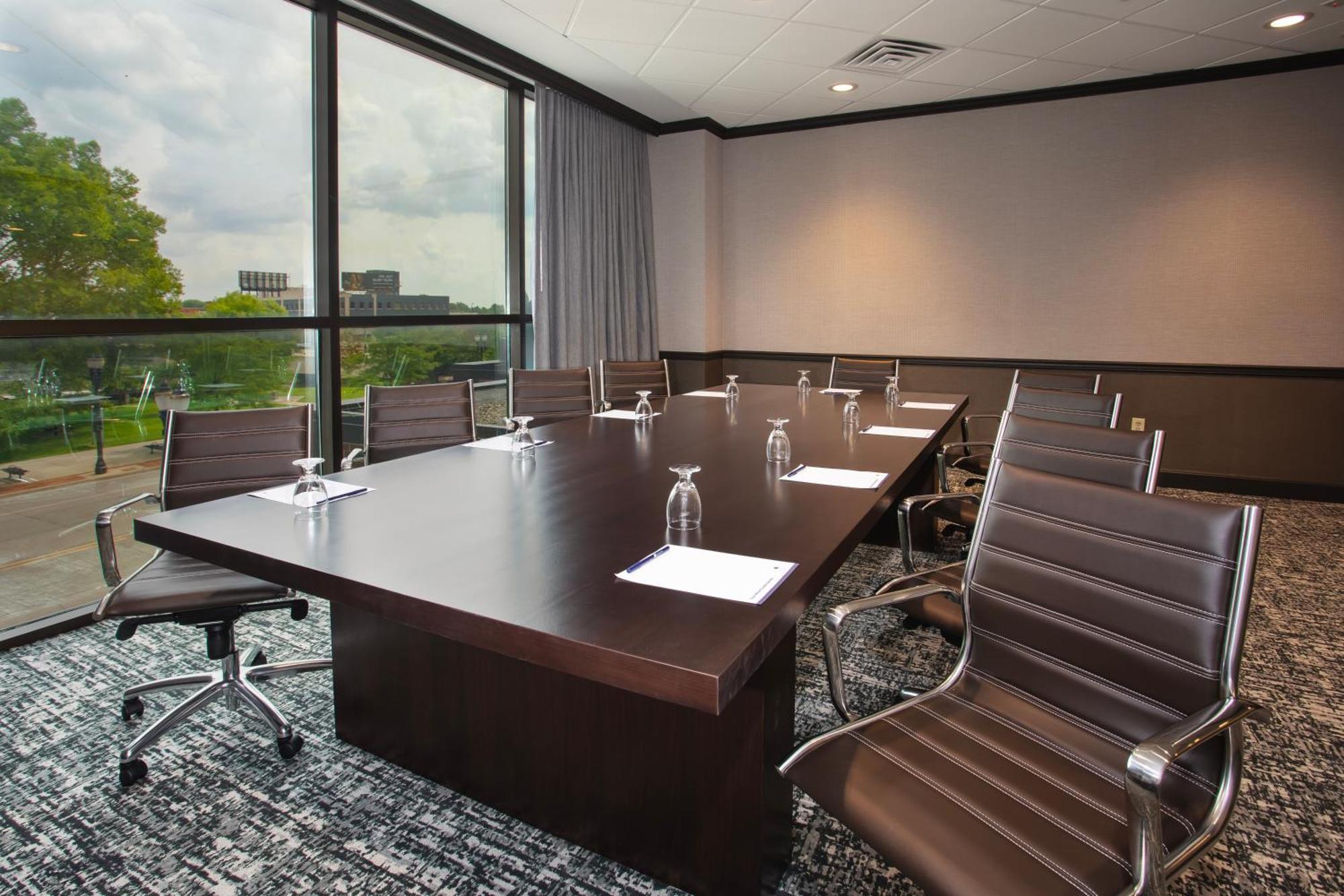 Doubletree By Hilton Lansing Hotel Kültér fotó