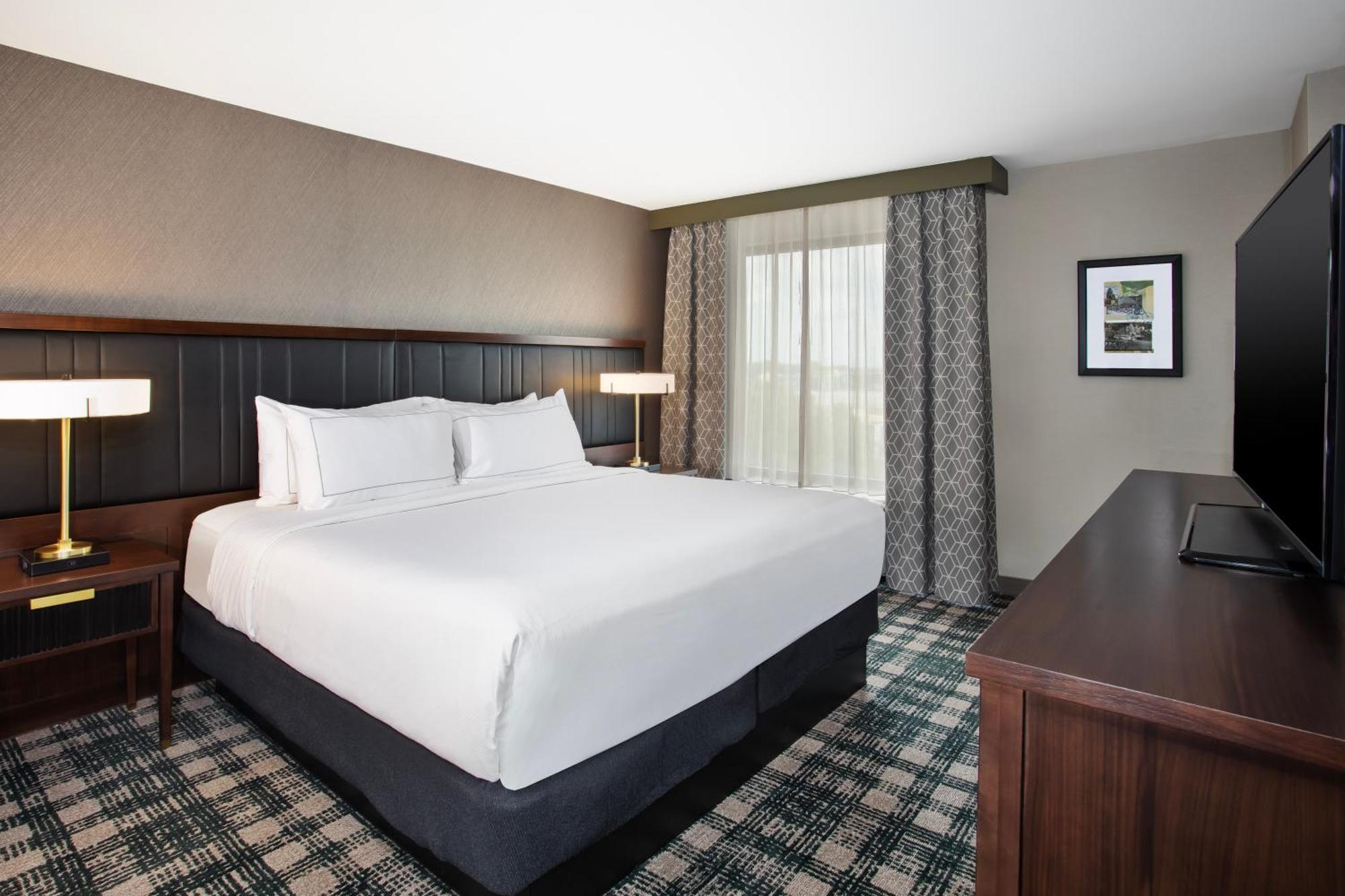 Doubletree By Hilton Lansing Hotel Kültér fotó
