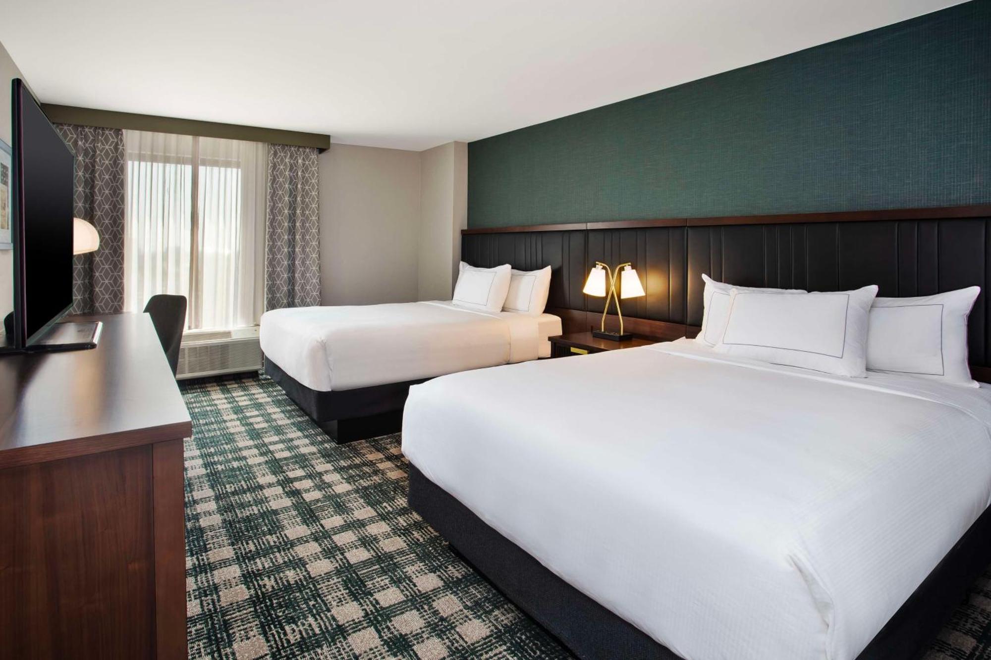 Doubletree By Hilton Lansing Hotel Kültér fotó