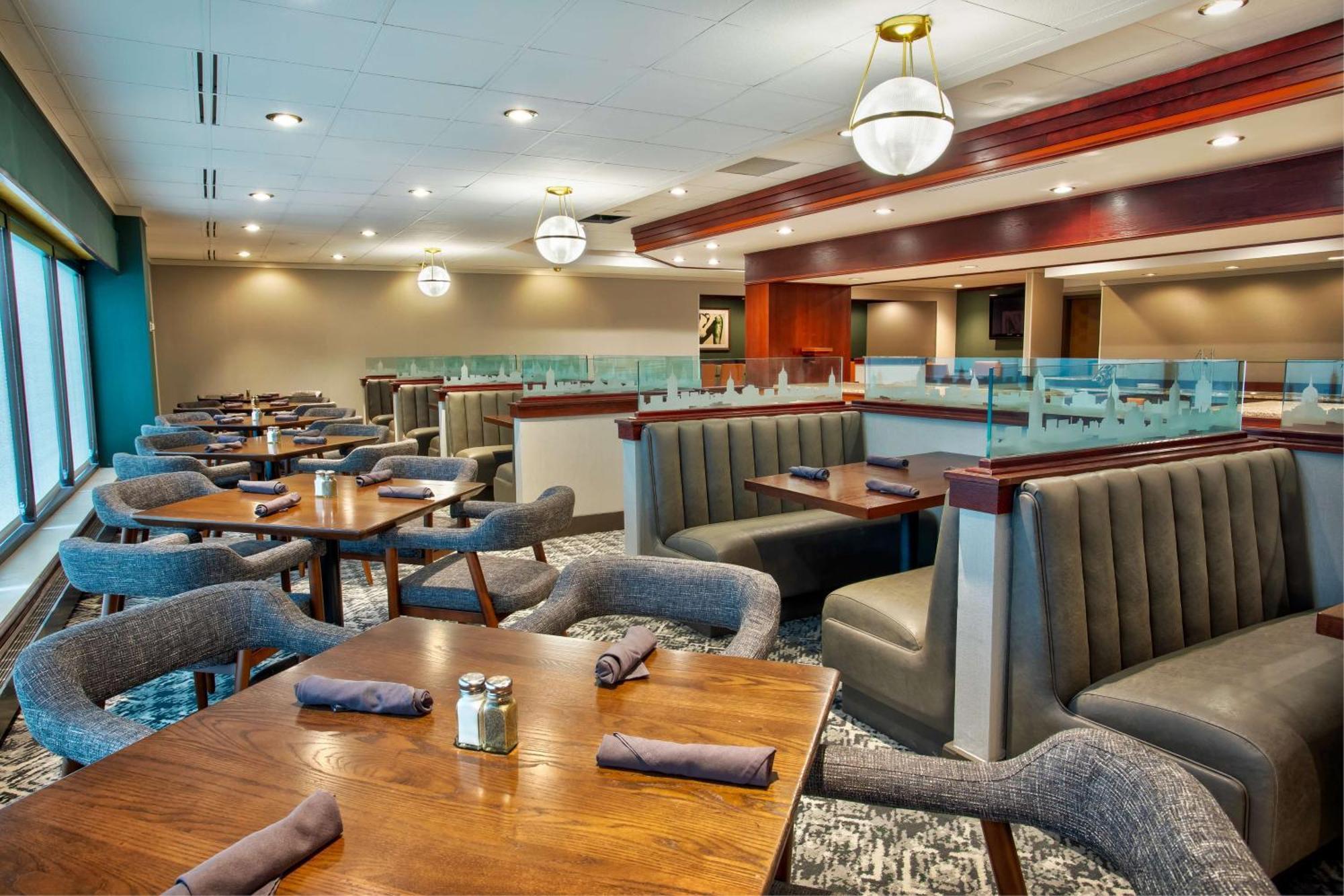 Doubletree By Hilton Lansing Hotel Kültér fotó